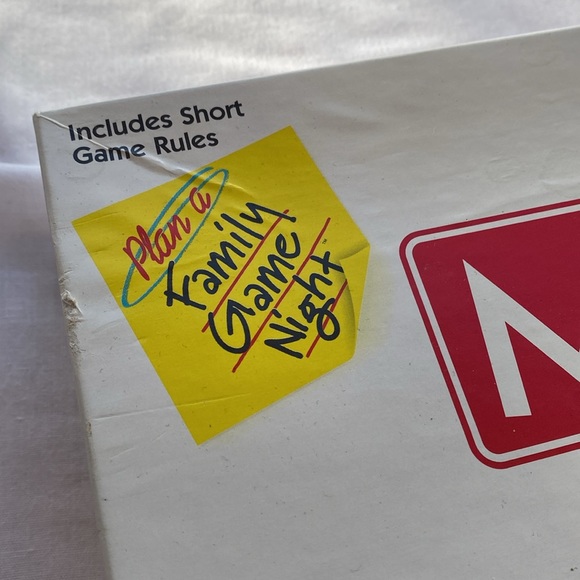 New Vintage Monopoly Family Fun Board Game 2-6 Player Game - Picture 2 of 12